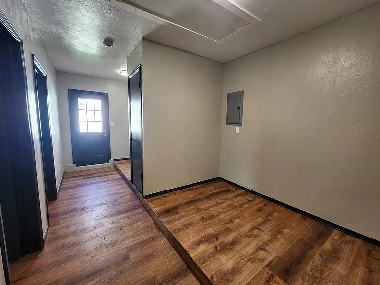 2429 NW 110th St — Photo 36