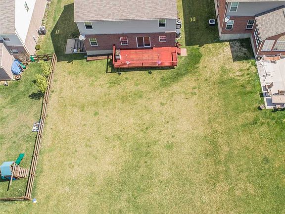 3rd image of 11475 Wynfair Ct