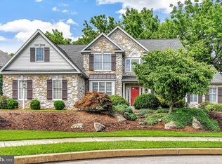 3211 Harwood Ln, Sinking Spring, PA 19608