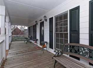 100 Stargrass Ave, Clayton, NC 27527