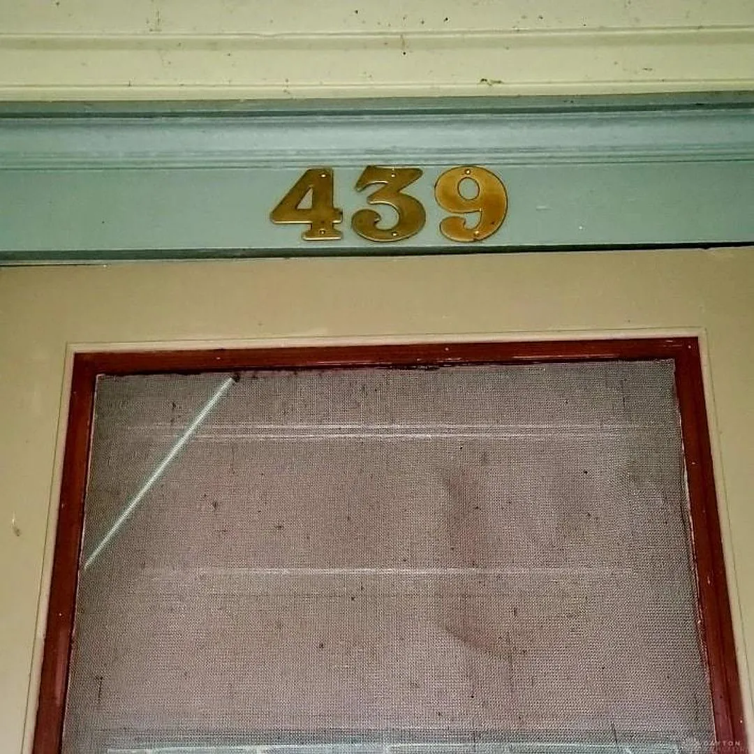 Grafton Hills Apartment — Photo 2