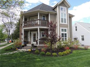 1807 Hazel Ave, Birmingham, MI 48009