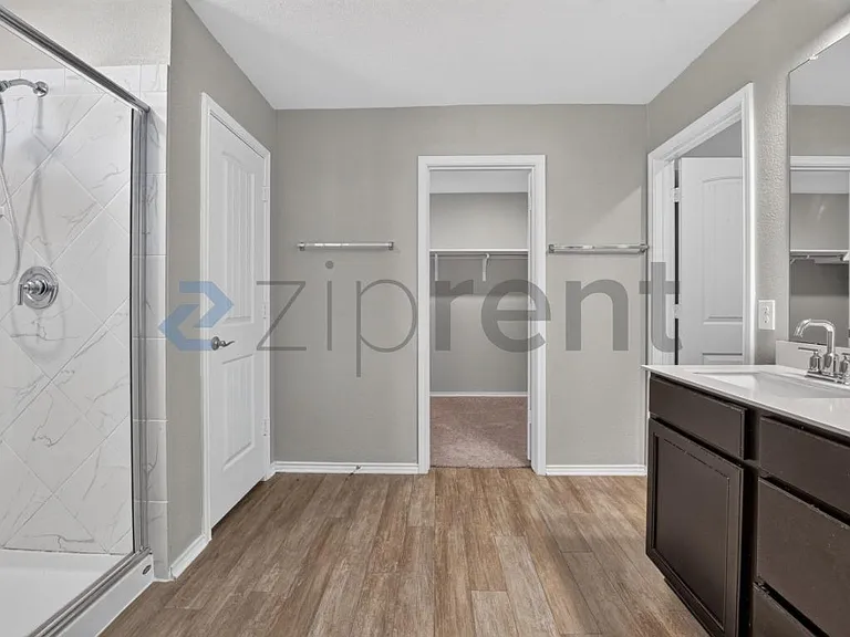 536 Ayinger Ln — Photo 22