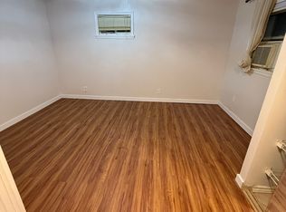 926 Van Nest Ave #BASEMENT, Bronx, NY 10462