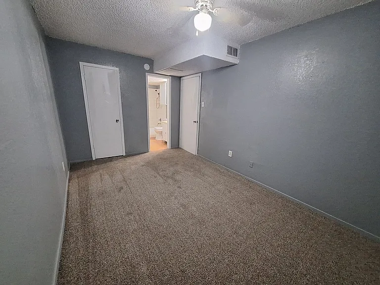 1750 N 5th St #207 — Photo 8