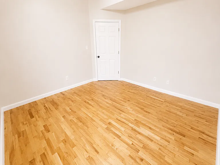 137 Pennsylvania Ave #3 — Photo 11