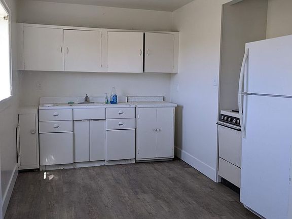 4th image of 23475 Highway 99 E APT 1