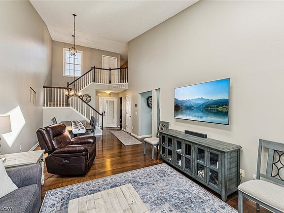 4th image of 401 Bounty Way APT 199