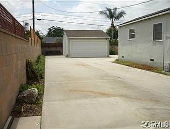 2nd image of 842 E Barbara Ave