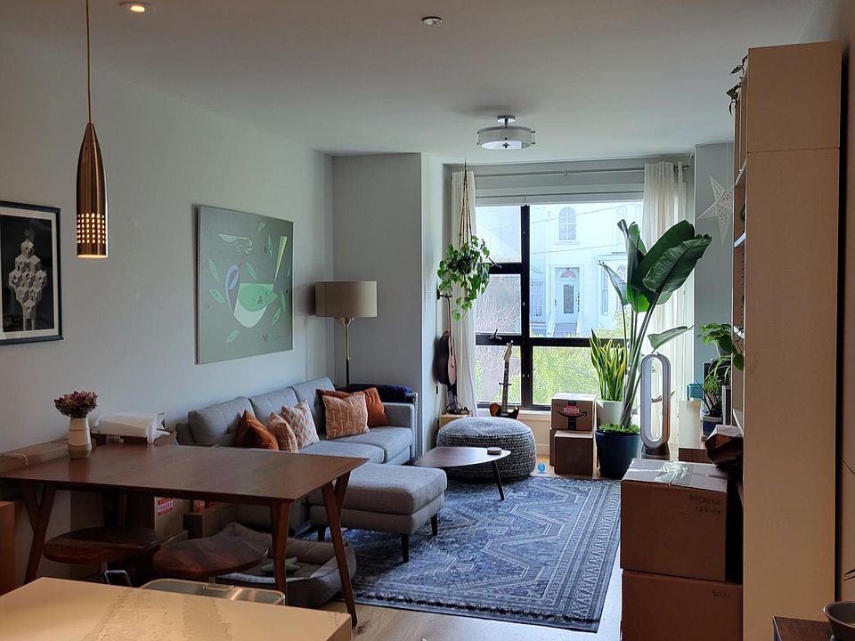 Bright Open Kitchen+Living Room Floor Plan