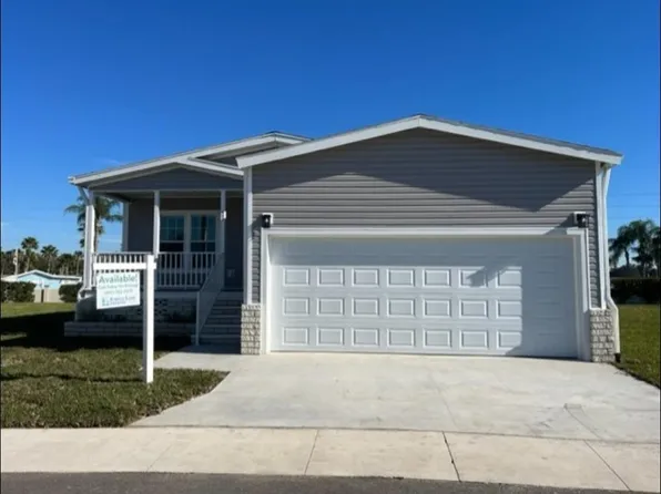 41134 Roselle Loop #902, Zephyrhills, FL 33540