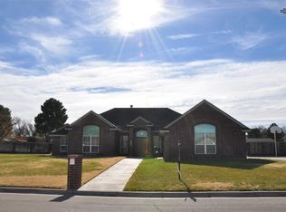 2401 Sierra Vista Rd, Artesia, NM 88210