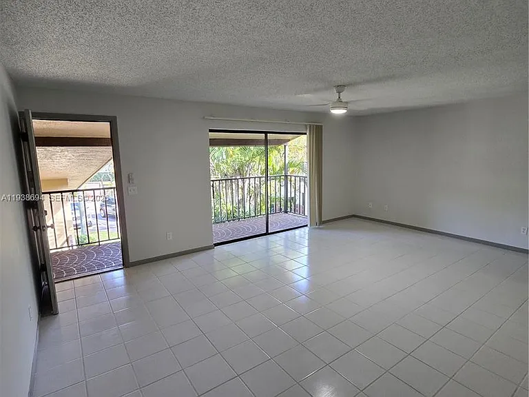 2050 Oleander Blvd #9-206 — Photo 11