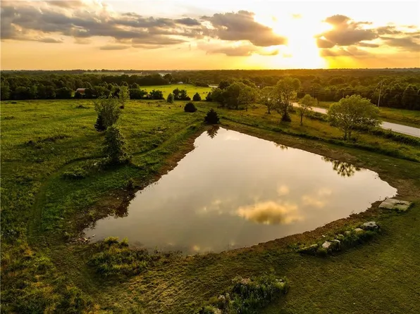 30950 E 54th Hwy, El Dorado Springs, MO 64744