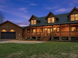 530 Parkway Rd, Tullahoma, TN 37388