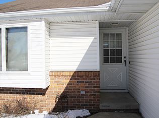 2942 W Big Bend Dr, Appleton, WI 54914