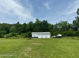 2163 Fairview Rd, Tellico Plains, TN 37385