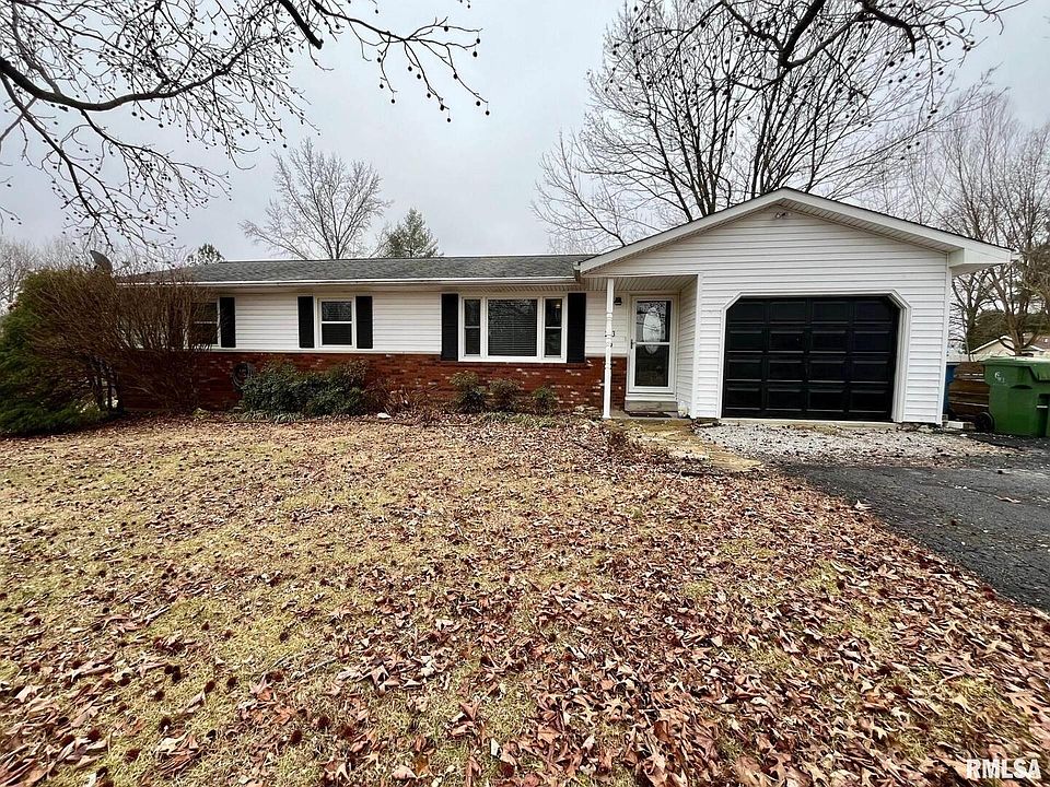 1st image of 203 Riverbend Dr