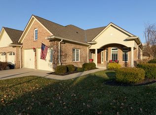 9598 Fox Creek Ln, Mason, OH 45040