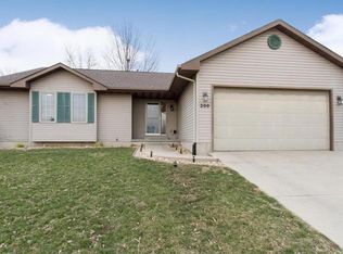 200 Rothmoor Dr, Gilbert, IA 50105