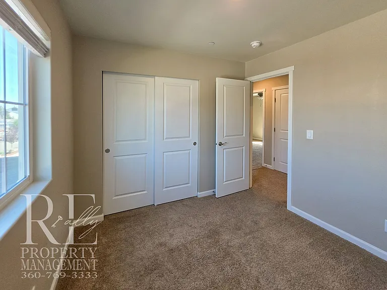 106 McNeal Ave — Photo 13