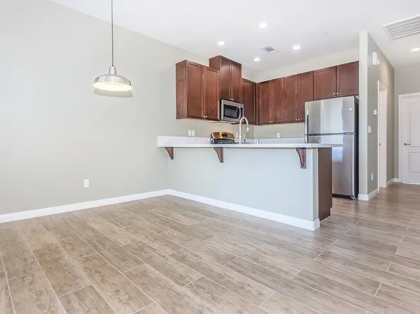 Mira Sol Gardens Rental Homes, 6600 Jerno Dr #5209BCAL, Bakersfield, CA 93313