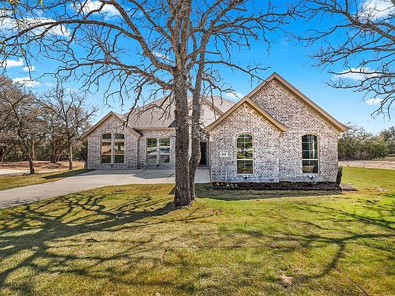 2nd image of 215 Cottongame Dr