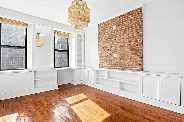 Rented by Compass | media 1