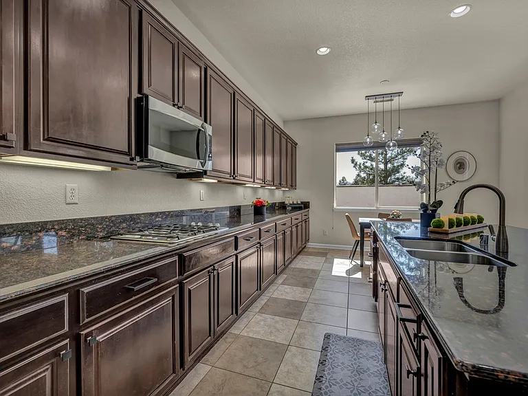 6328 Windy Meadow Dr — Photo 9