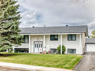 6004 S 53rd Ave, Ponoka, AB T4J1K7