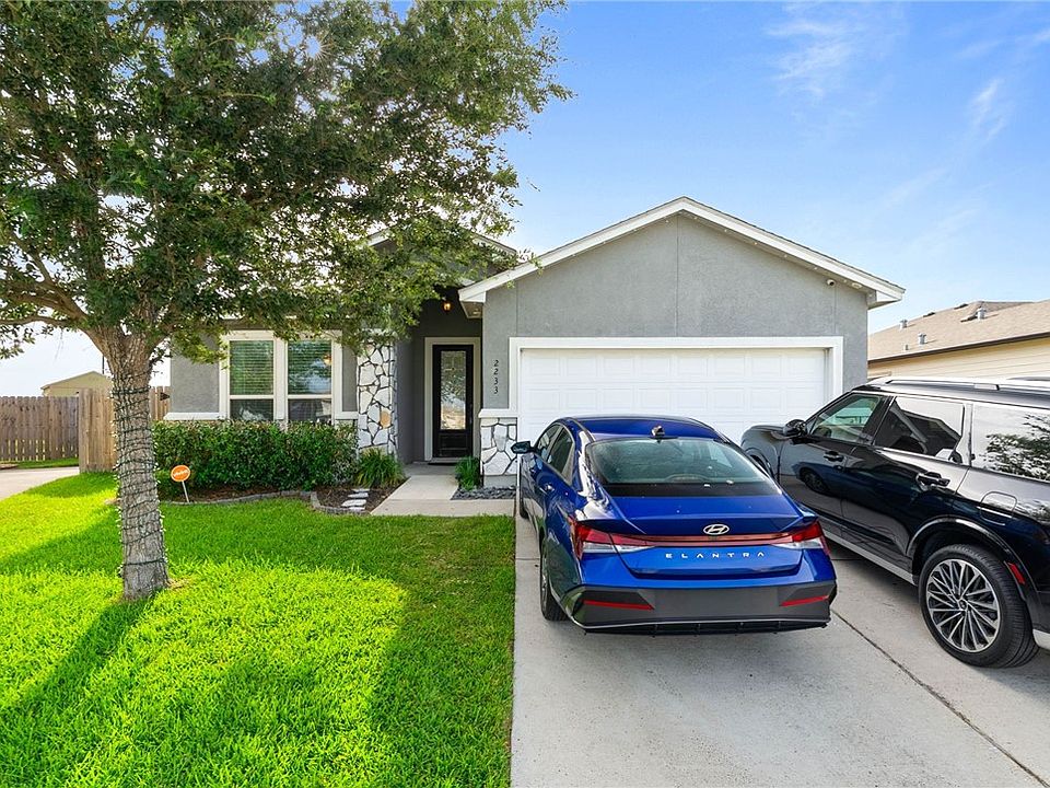 1st image of 2233 Ruby Dr