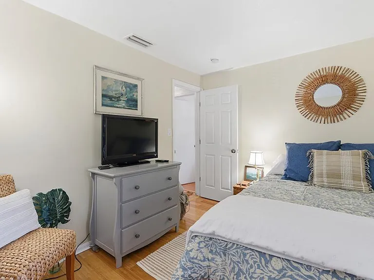 5162 Salmon Dr SE #C — Photo 9