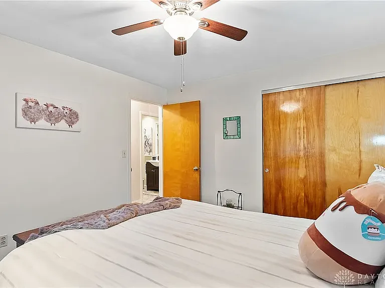 2nd Bedroom