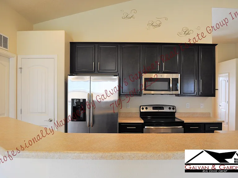 6111 Rocking Chair Ln — Photo 4