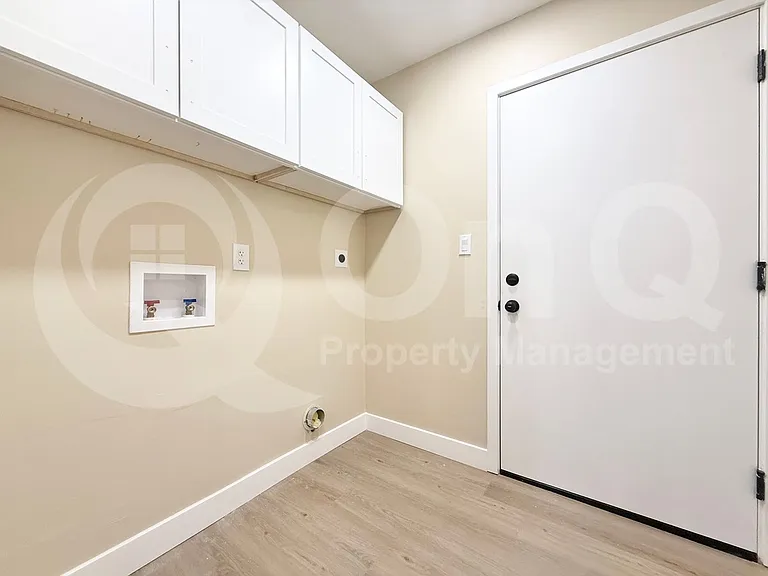 1266 W Mendoza Ave — Photo 17