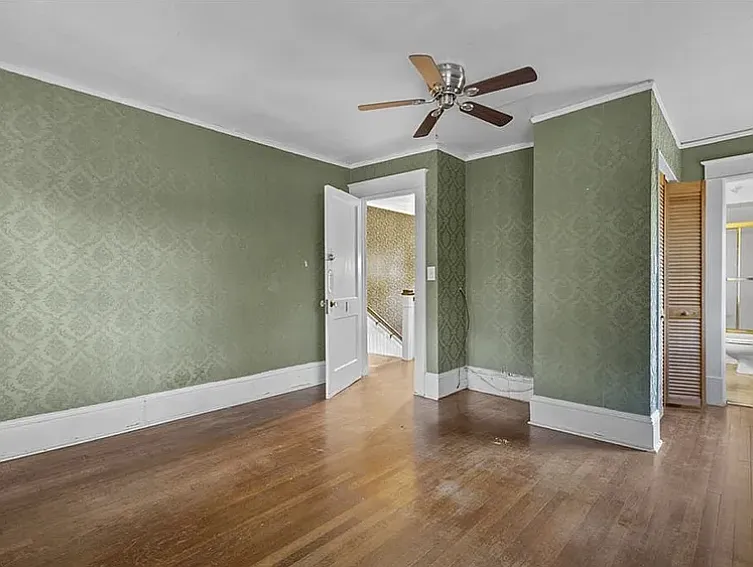 708 E Lake Dr — Photo 15