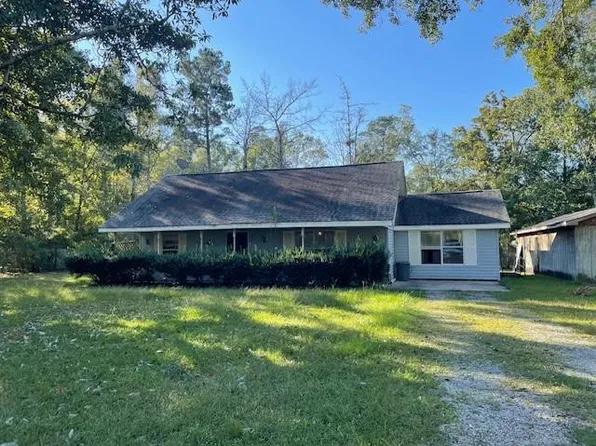 66032 Hickory Dr, Pearl River, LA 70452