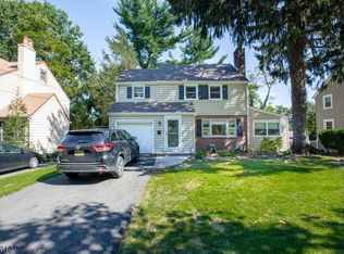 97 McCosh Rd, Montclair, NJ 07043