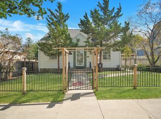 1016 Walnut St, Cedar Falls, IA 50613