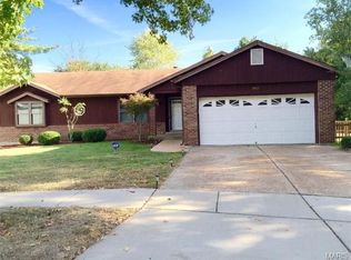 2902 Wood Poppy Dr, Florissant, MO