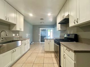 140 S 5th Ave #B, La Puente, CA 91746