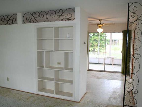 4th image of 173 44th Ave NE