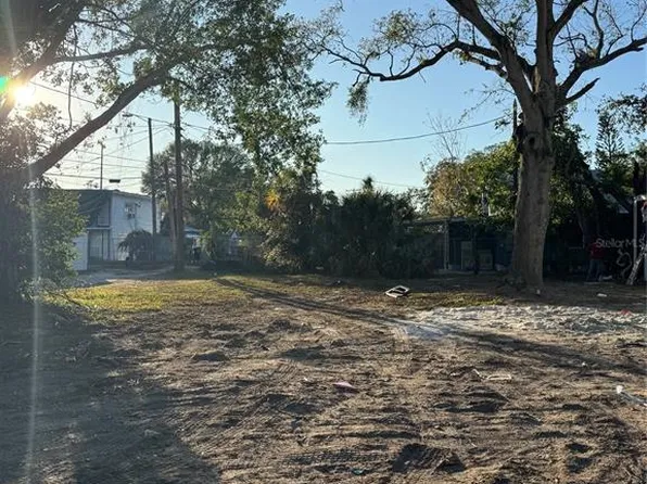 1315 12th St S #2, Saint Petersburg, FL 33705