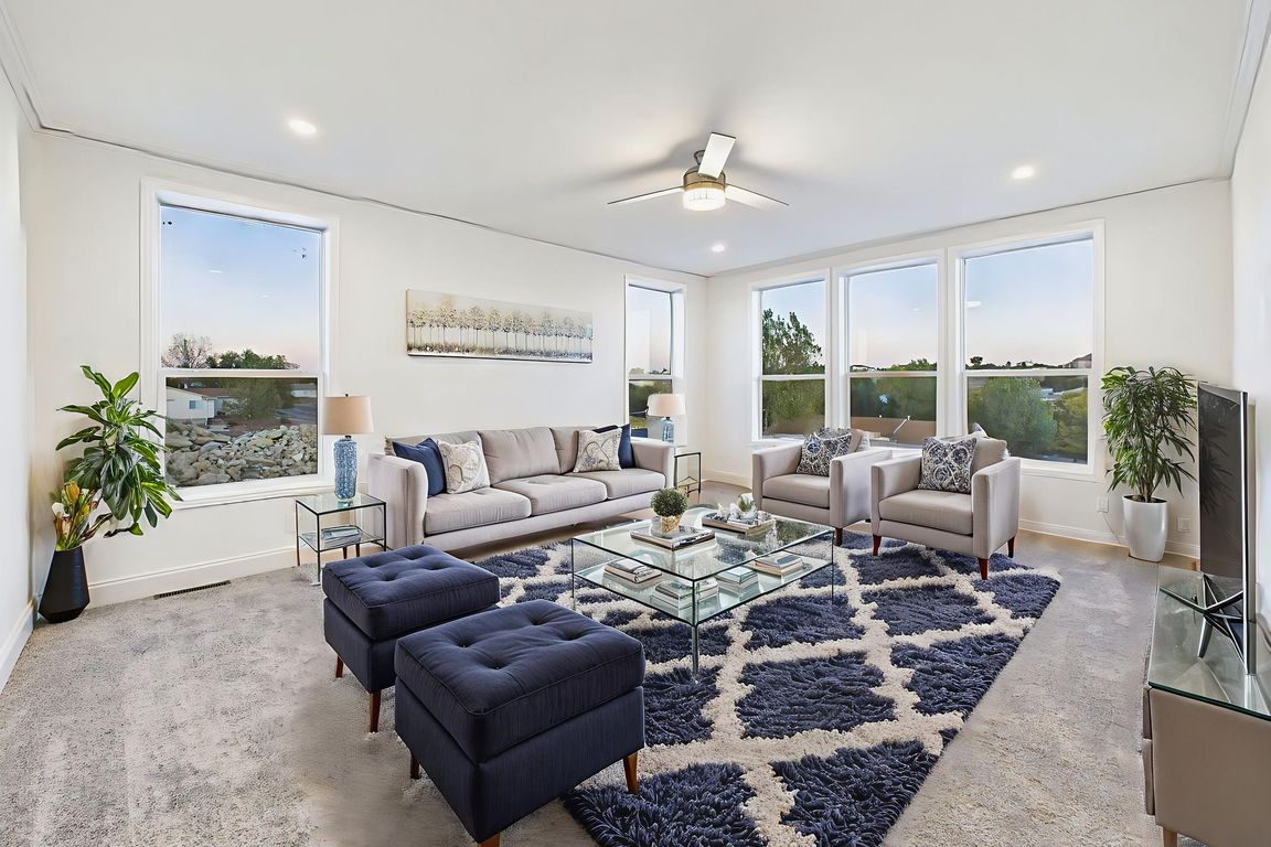 next background image