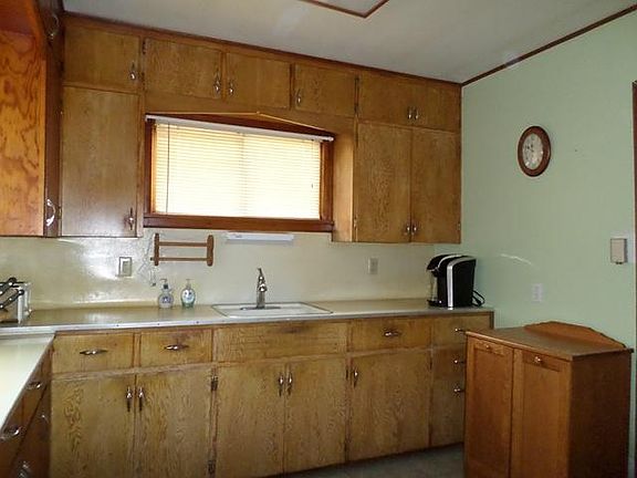 4th image of 414 Hamilton Ave NE