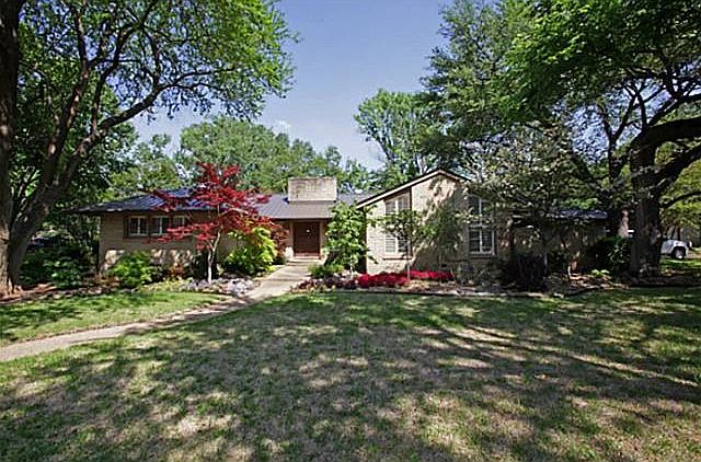 1st image of 3811 Elfland Cir