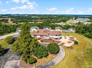 1487 Rock Ln, Washington, MO 63090