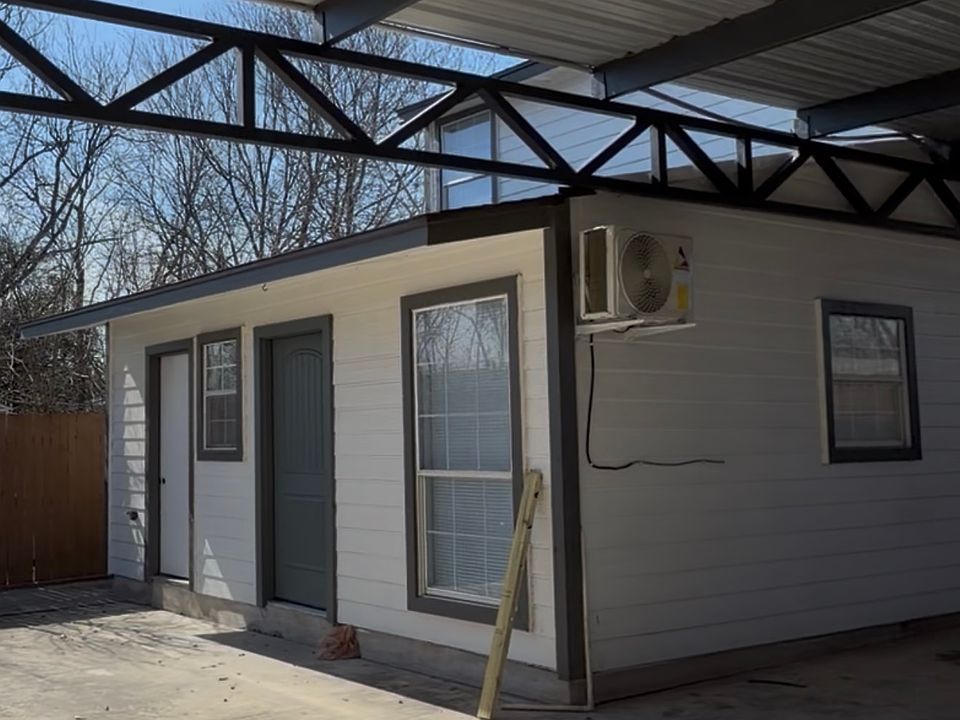 1st image of 527 Benrus Blvd