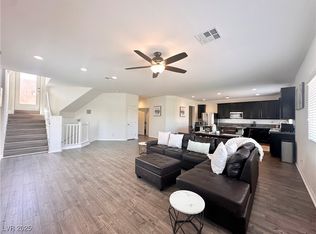 5630 Aspen Heights Dr, Las Vegas, NV 89118