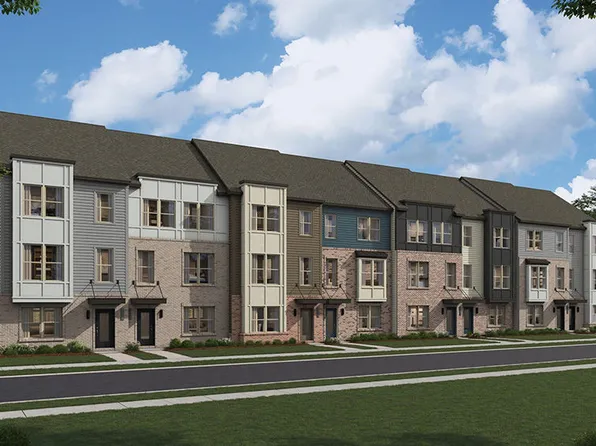 2110 Acadia Rd, Herndon, VA 20170